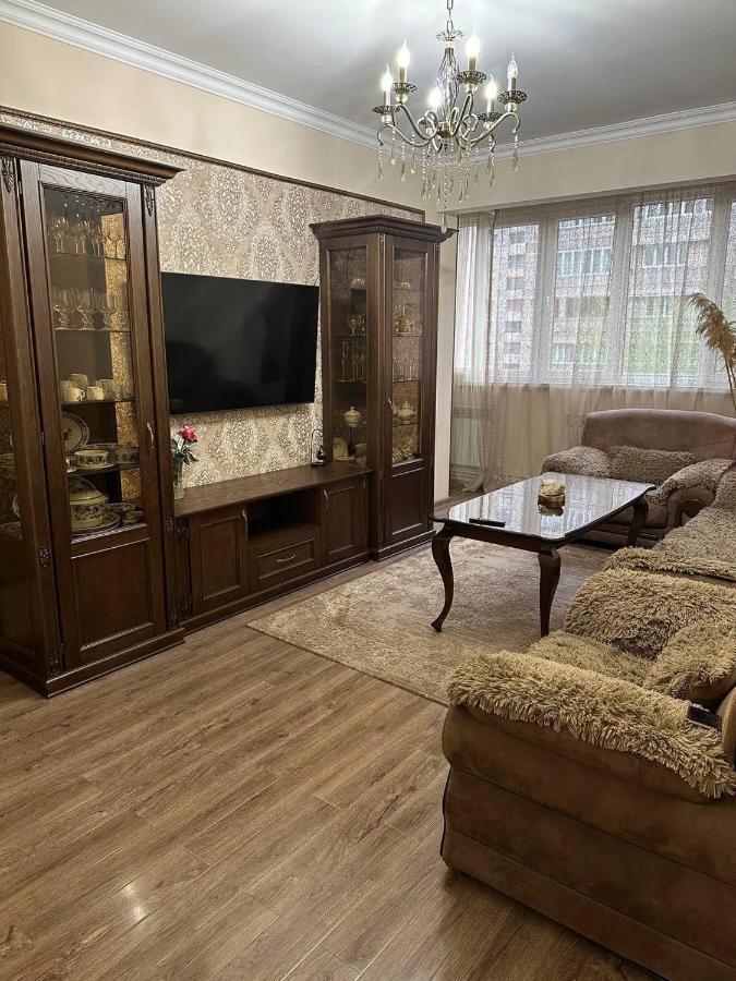 Apartment In Erevan Esterno foto